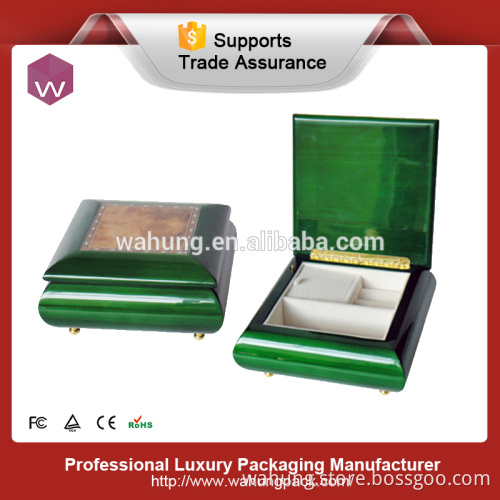 green wooden music box (WH-0352)